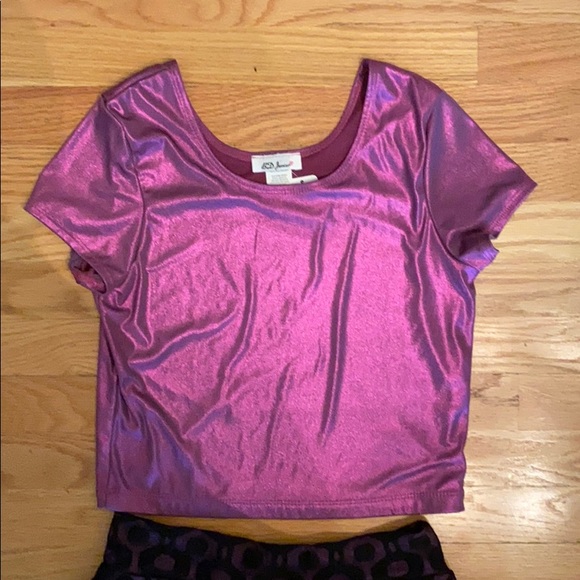 Two piece set - Picture 3 of 5